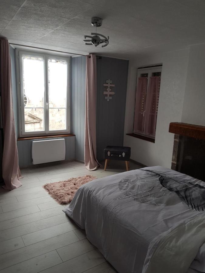 Joli A Murat Proche Du Lioran Cantal