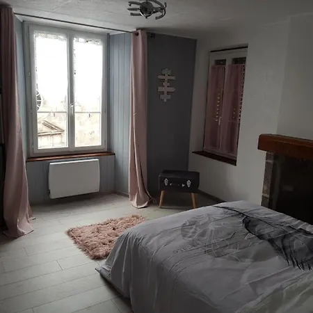 Joli Appartement A Murat Proche Du Lioran Cantal Exterior foto
