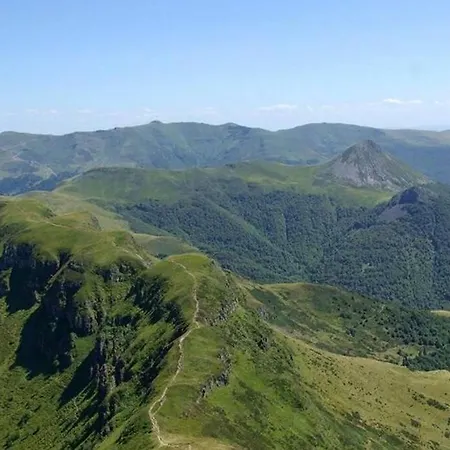 Joli Appartement A Murat Proche Du Lioran Cantal Exterior foto